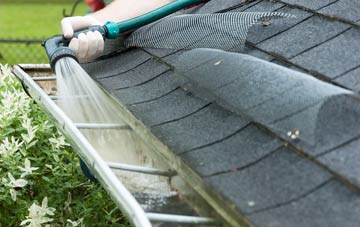 Old Struan gutter cleaning costs